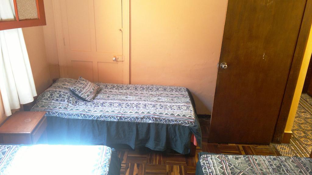 Friends House Bed & Breakfast Lima Cameră foto